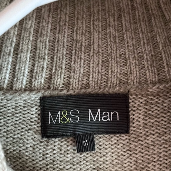 Sweater button up - Picture 2 of 3